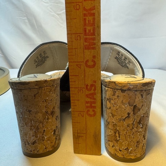 Life Stride Black Wedge Sandals Size 6.5 – Cork Heel, Open Toe, New - Picture 7 of 9